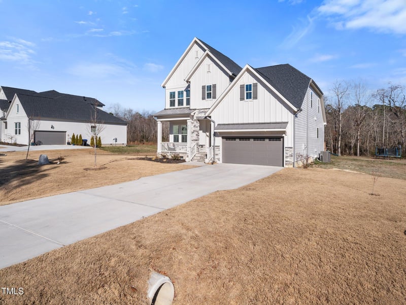 285 Scotland Dr, Youngsville, NC 27596