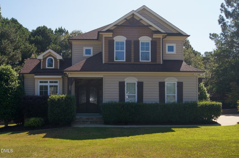285 Sherman Pines Dr, Fuquay Varina, NC 27526