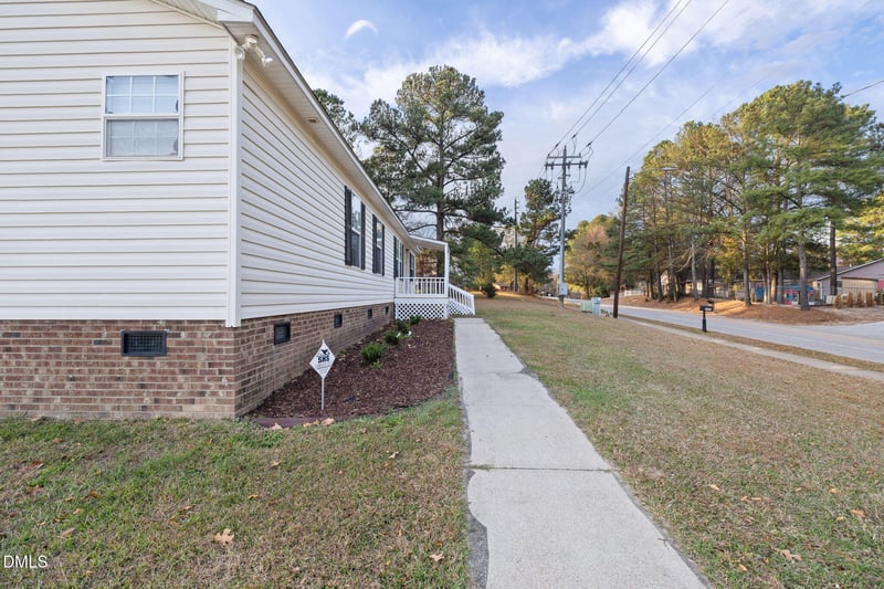2850 Sanderford Rd, Raleigh, NC 27610