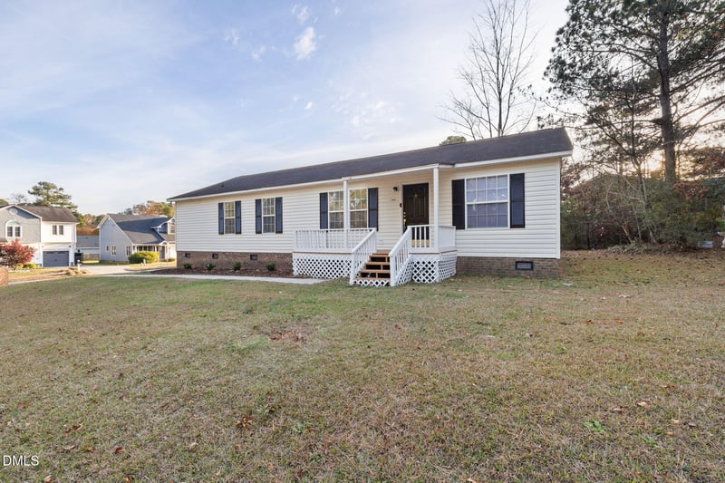 2850 Sanderford Rd, Raleigh, NC 27610