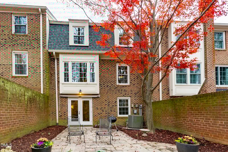 2850 Wycliff Rd, Raleigh, NC 27607