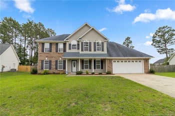 2851 Aristocrat Ln, Fayetteville, NC 28306