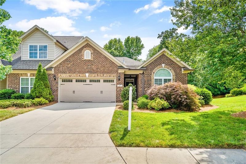 2853 Willoughby Ct, Burlington, NC 27215