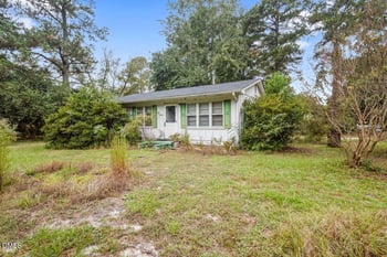 2854 John Brady Rd, Fayetteville, NC 28306