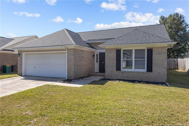 2856 Chillingworth Dr, Fayetteville, NC 28306