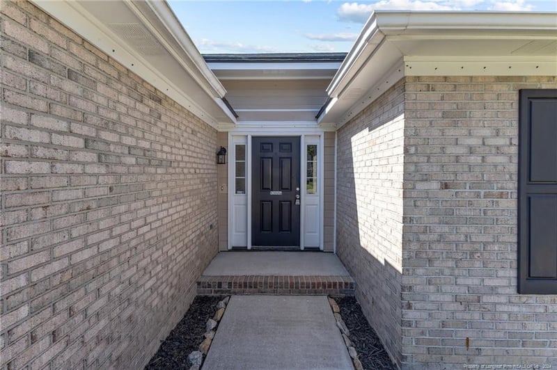 2856 Chillingworth Dr, Fayetteville, NC 28306