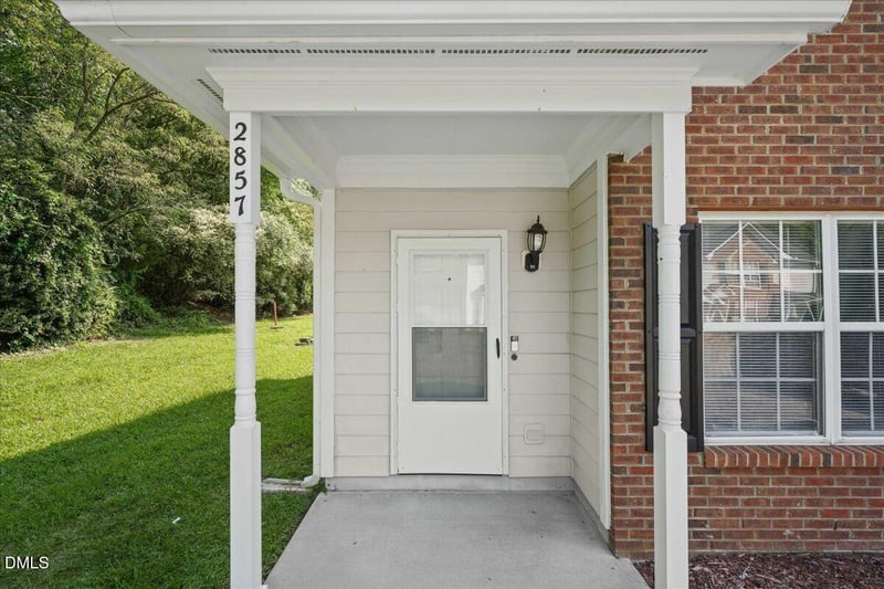 2857 Bennington Dr, Clayton, NC 27520
