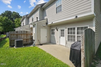 2857 Bennington Dr, Clayton, NC 27520