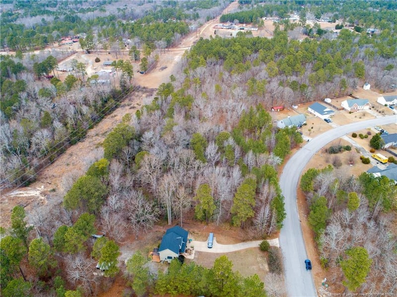 286 Colonial Hills Dr, Lillington, NC 27546