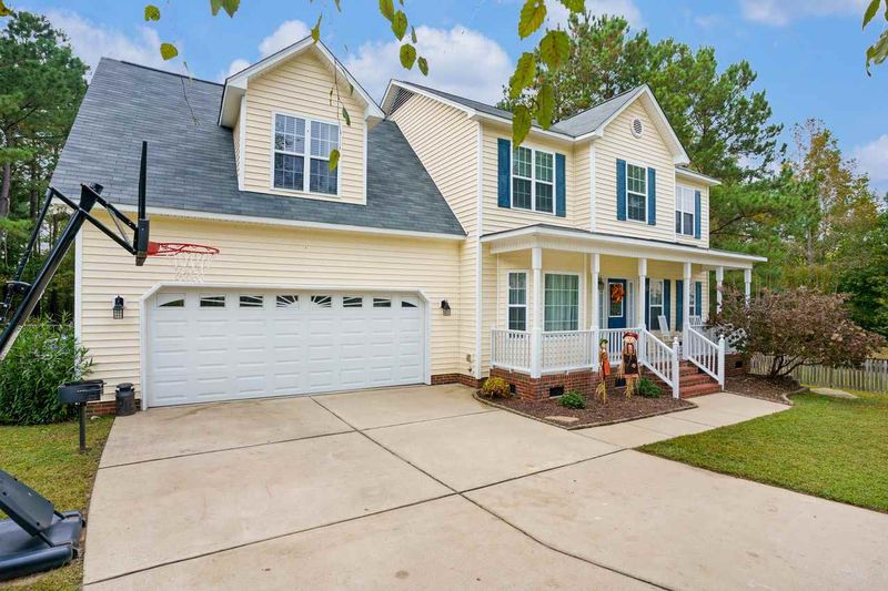 286 Keller Dr, Clayton, NC 27520