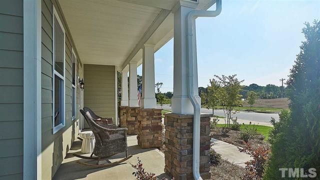 286 Roaring Creek Dr, Garner, NC 27526