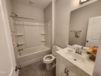 2860 Hunter Woods Dr, Apex, NC 27502