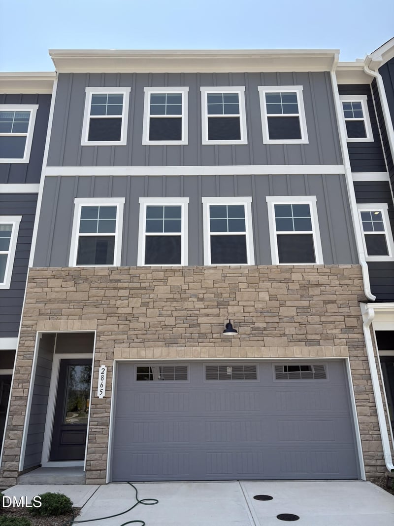 2865 Foster Woods Dr, Apex, NC 27502