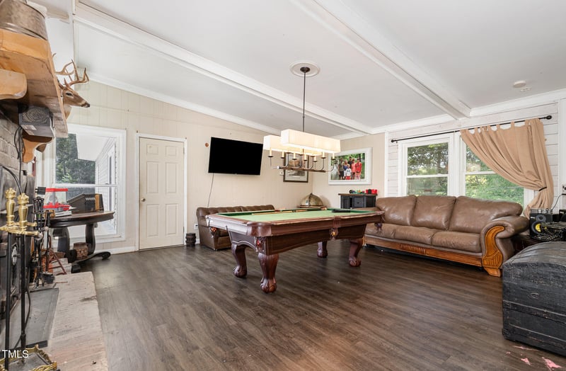 2868 Old School Rd, Four Oaks, NC 27524