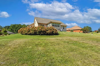 287 Bryerstone Dr, Willow Springs, NC 27592