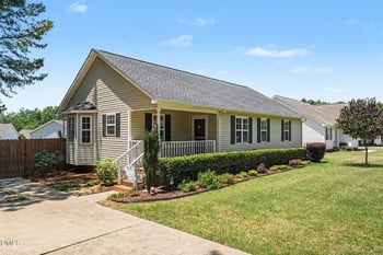 287 Hickory St, Angier, NC 27501