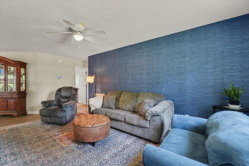 287 N Hickory St, Angier, NC 27501