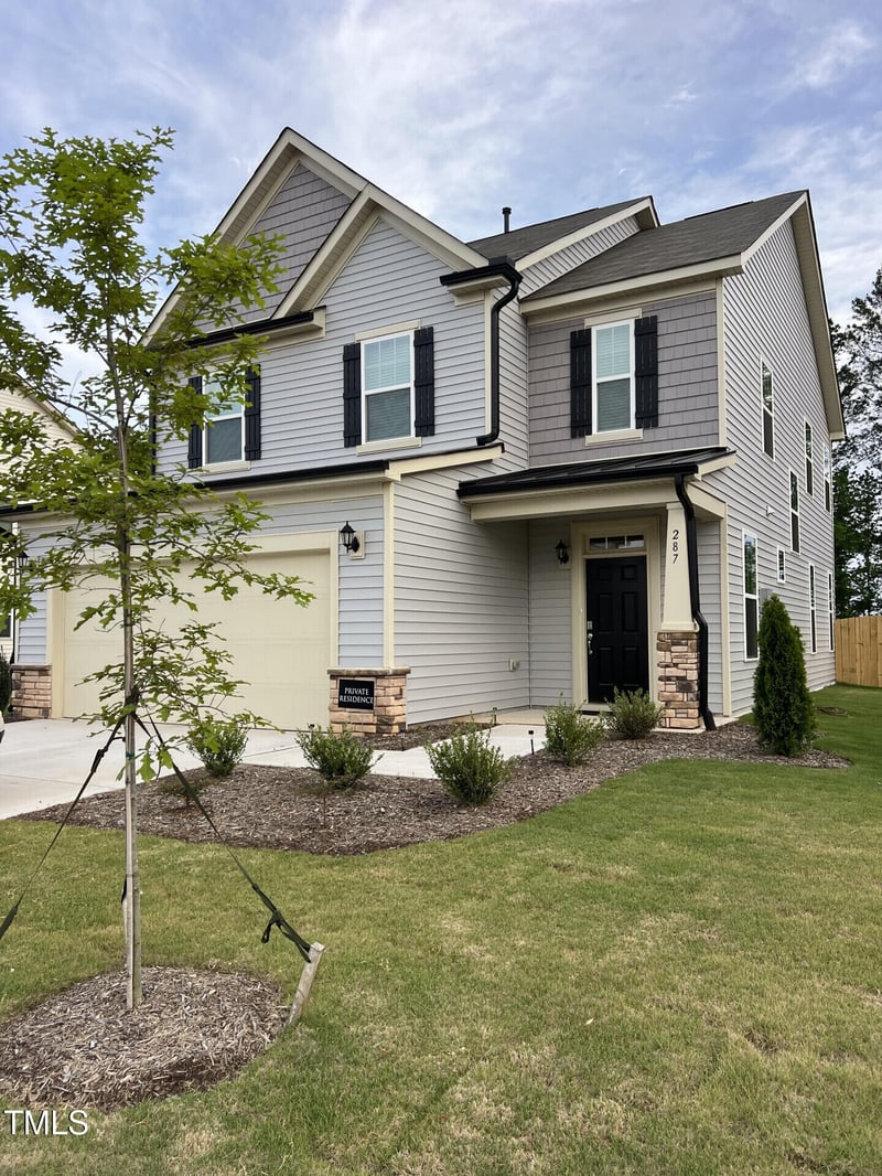 287 Winding Creek Dr, Lillington, NC 27546