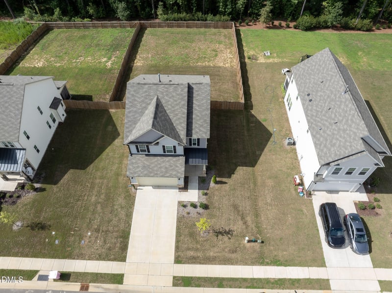 287 Winding Creek Dr, Lillington, NC 27546