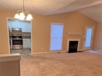 2870 Copenhagen Dr, Fayetteville, NC 28301