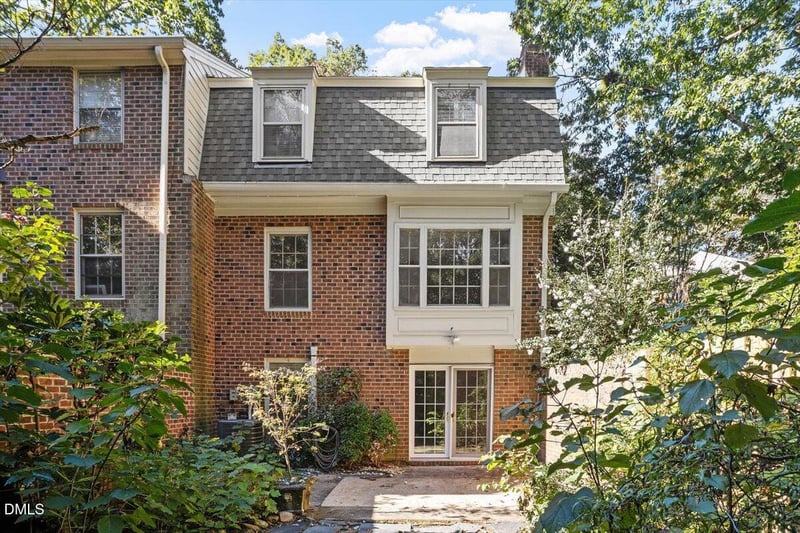 2870 Wycliff Rd, Raleigh, NC 27607