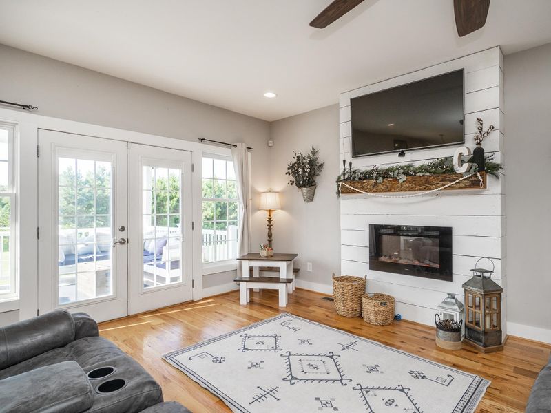2871 Dickey Mill Rd, Mebane, NC 27217