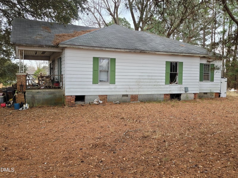 2871 Old School Rd, Four Oaks, NC 27524