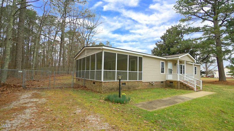 2871 Pilot Riley Rd, Zebulon, NC 27597