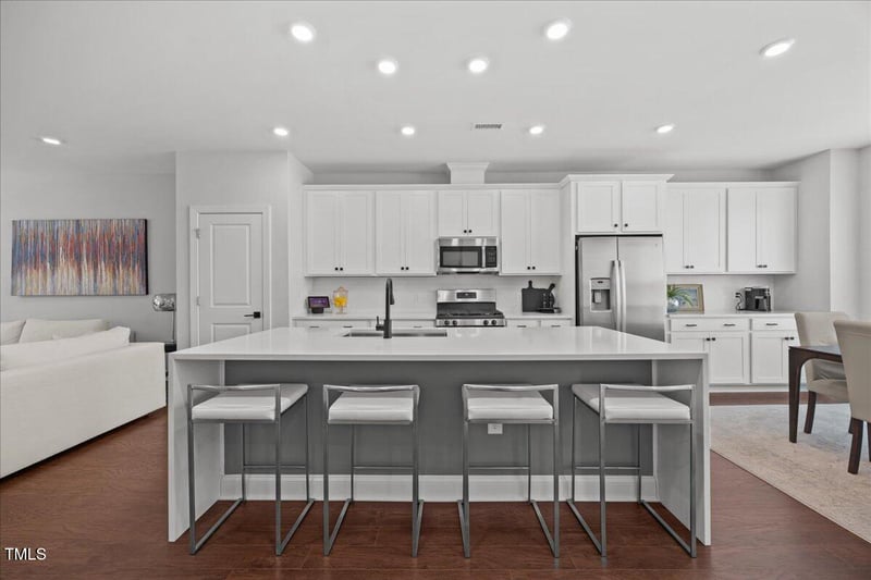 2876 Macintosh Woods Dr, Apex, NC 27502