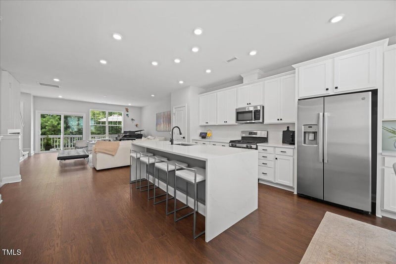 2876 Macintosh Woods Dr, Apex, NC 27502