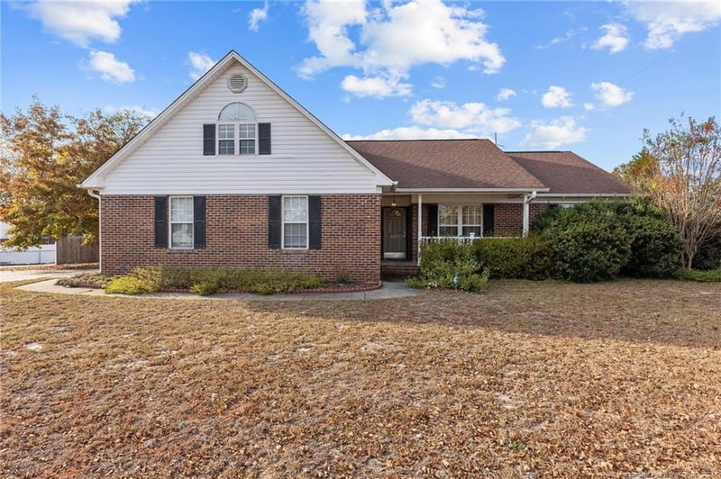 288 Finch Rd, Fayetteville, NC 28306