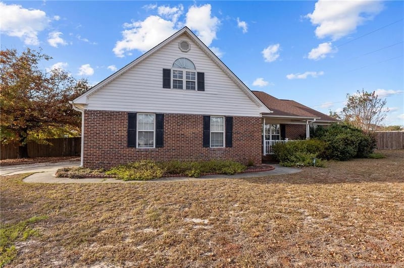 288 Finch Rd, Fayetteville, NC 28306