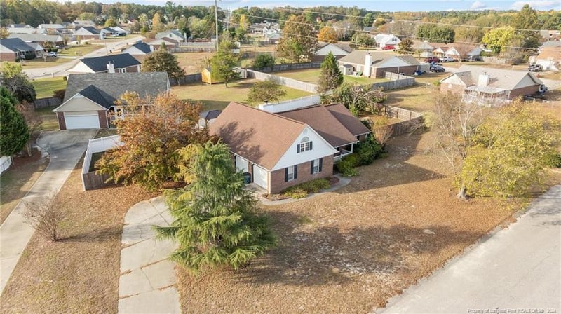 288 Finch Rd, Fayetteville, NC 28306
