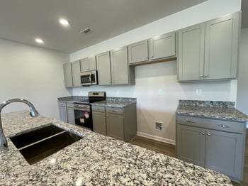 288 Olivia Crossing Ct #10, Four Oaks, NC 27524
