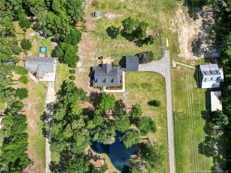 288 Woodington Rd, Hope Mills, NC 28348