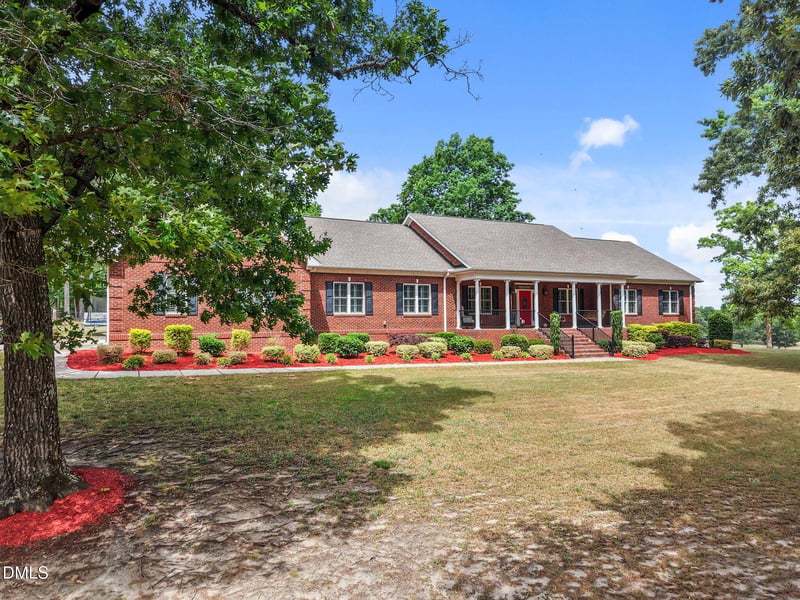 2880 Elevation Rd, Four Oaks, NC 27524