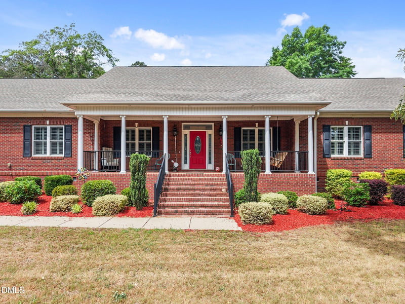 2880 Elevation Rd, Four Oaks, NC 27524