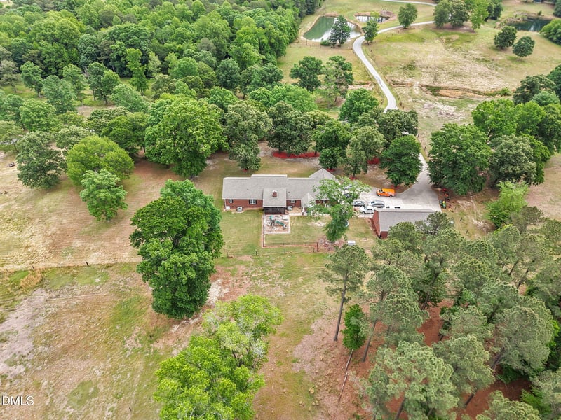 2880 Elevation Rd, Four Oaks, NC 27524