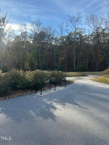 2885 Farmhouse Dr, Apex, NC 27502