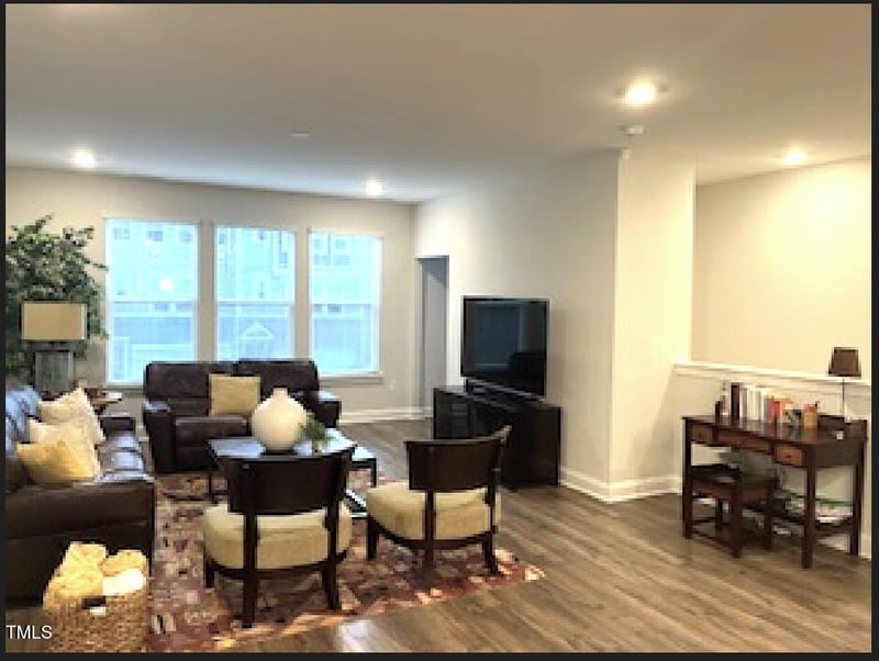2887 Macintosh Woods Dr, Apex, NC 27502