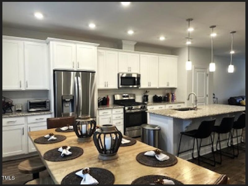 2887 Macintosh Woods Dr, Apex, NC 27502