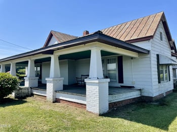 2888 Grantham School Rd, Mount Olive, NC 28365