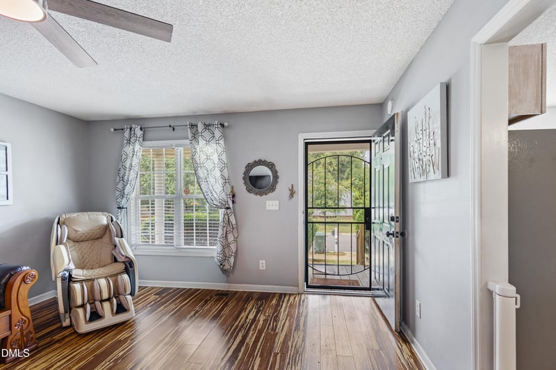 2889 Bennington Dr, Clayton, NC 27520
