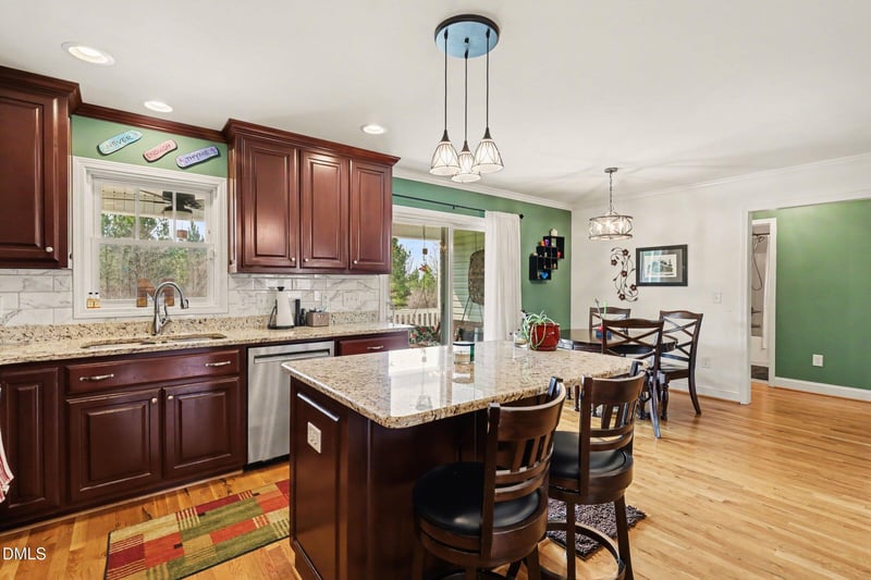 289 Jacobs Trl, Burlington, NC 27217