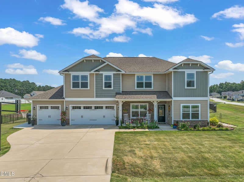 289 Red Hawk Pl, Smithfield, NC 27577
