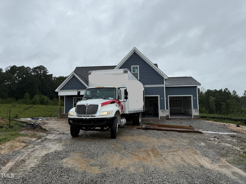 289 Tee Dr, Selma, NC 27576