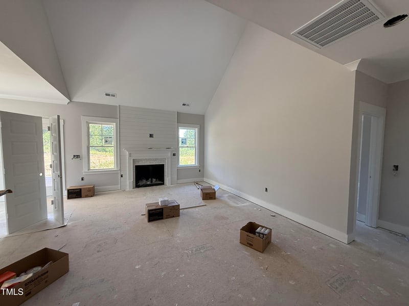 289 Tee Dr, Selma, NC 27576