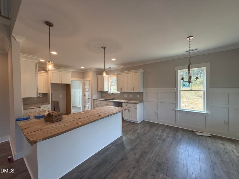 289 Tee Dr, Selma, NC 27576