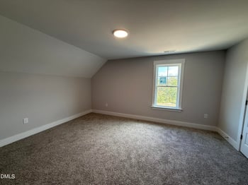 289 Tee Dr, Selma, NC 27576