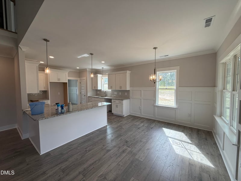 289 Tee Dr, Selma, NC 27576
